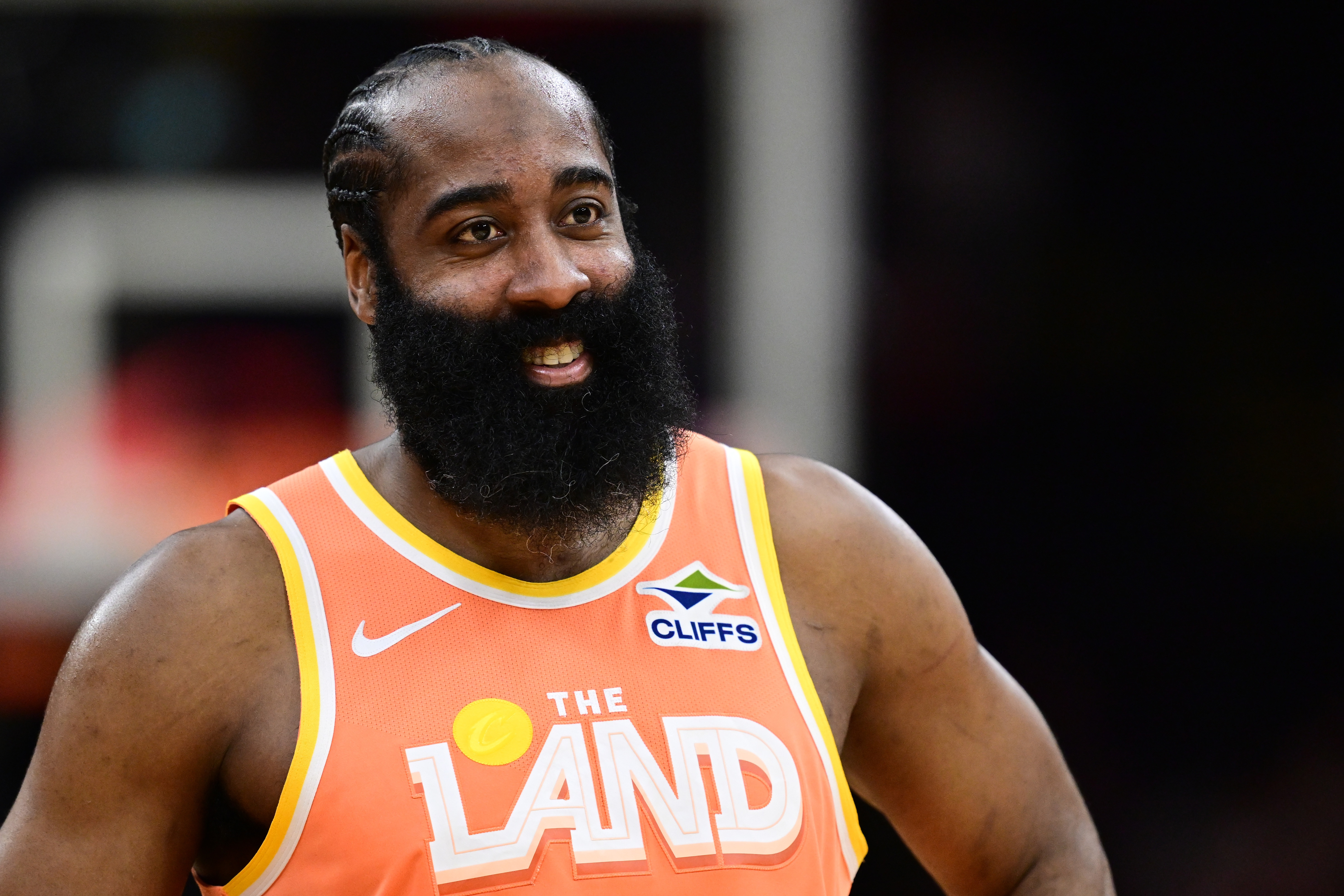 皇冠体育-效率可以！哈登首节6中3拿到9分 罚球3中2